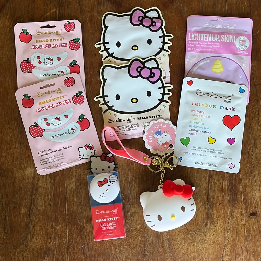 Hello kitty face mask coin purse lip balm bundle